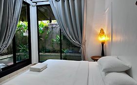 Ardour Lodge 